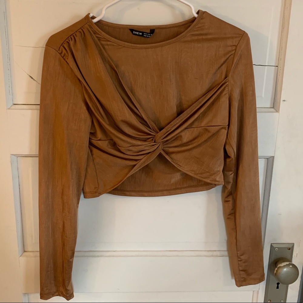 Gold long sleeved cropped shirt